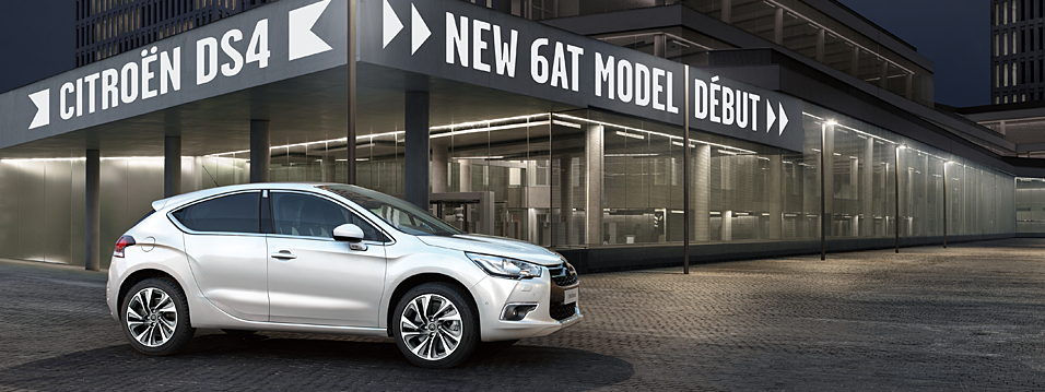 今週末はＤＳ４Ｃｈｉｃ　６速ＡＴモデルの展示試乗フェアです！