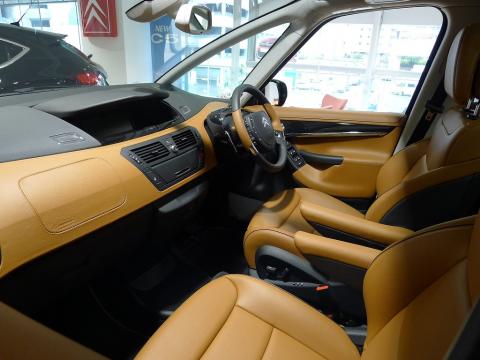 ショールーム入れ替えました　シトロエン編