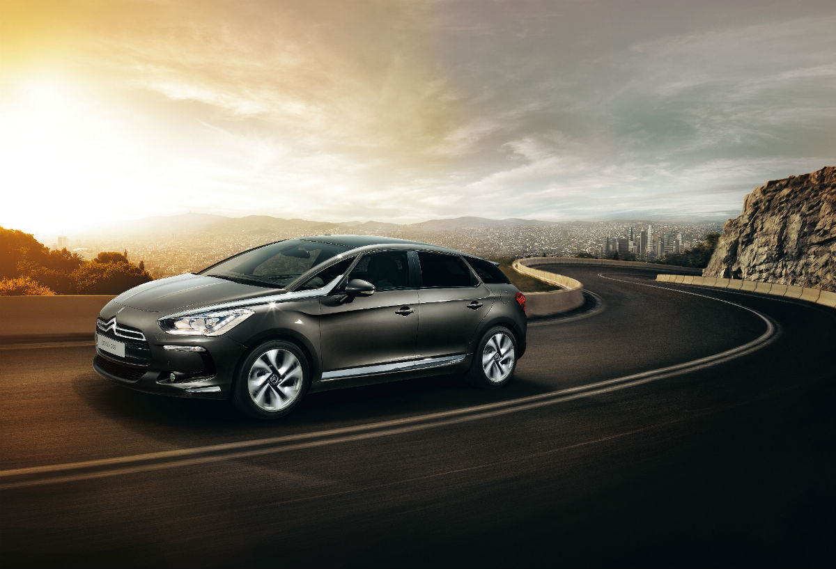 明日から試乗のご予約が簡単になります！