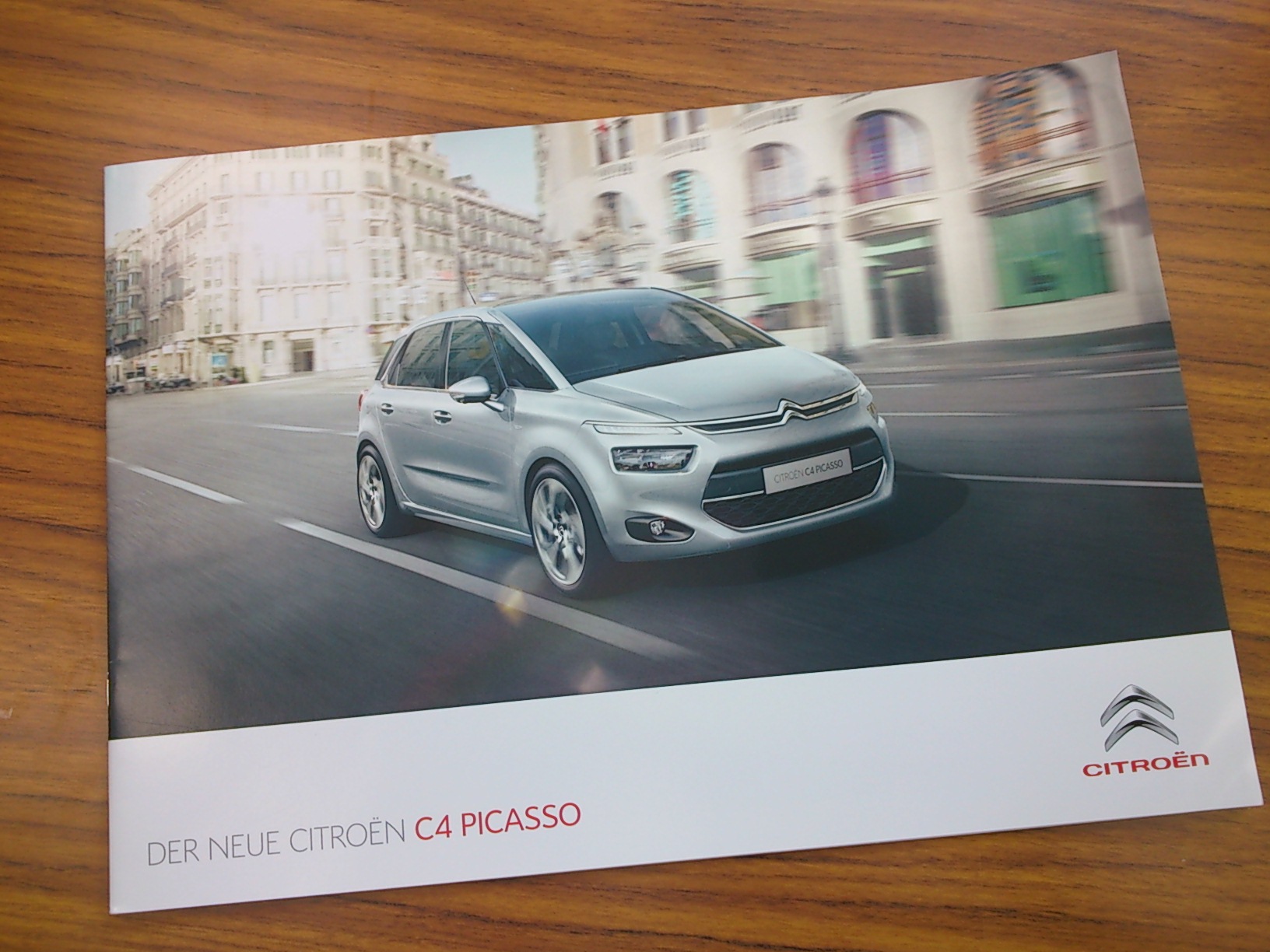 New C4 picasso のカタログ