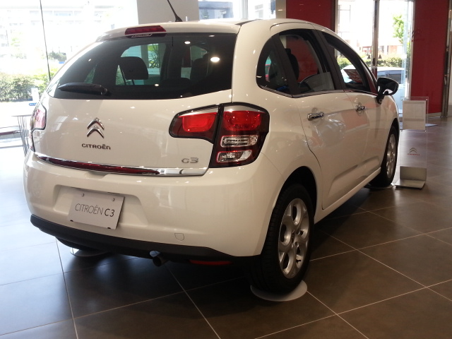 ショールーム入れ替えました!!