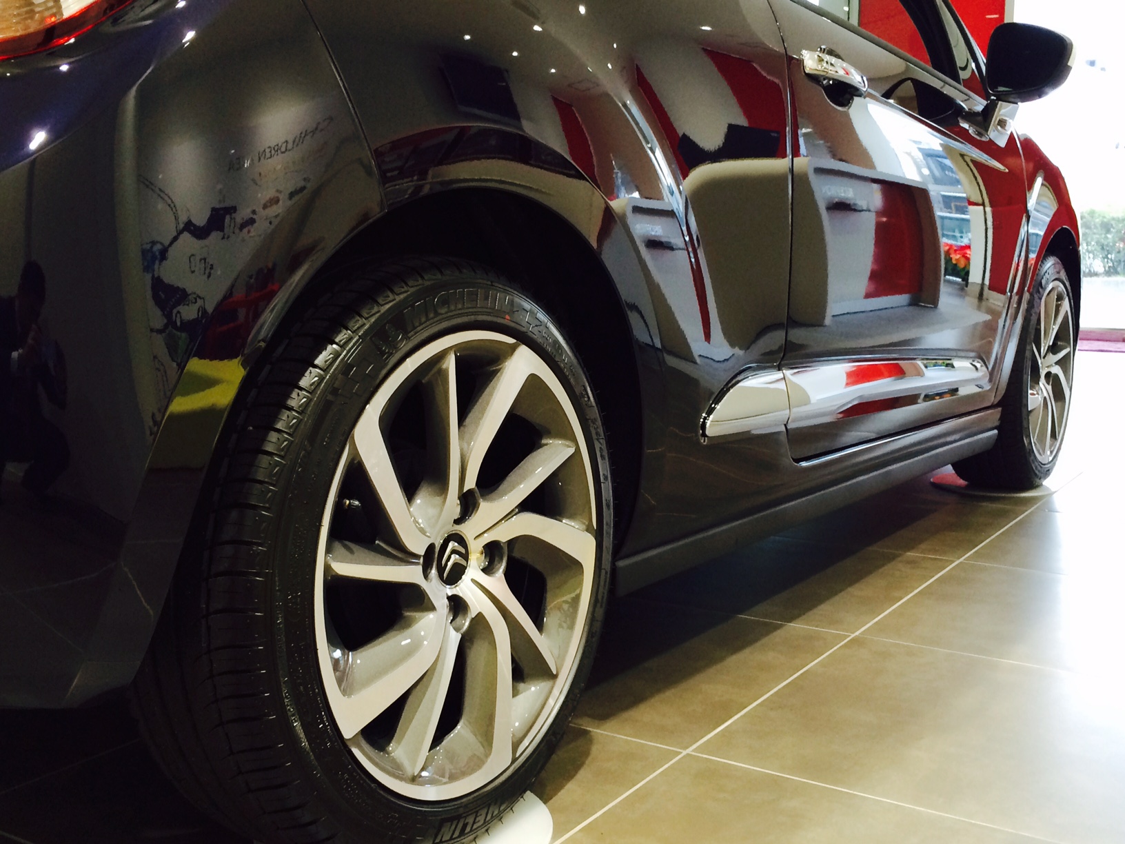 ヘッドライトもいいけどコッチもね