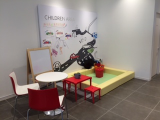 ショールーム レイアウト変更しました