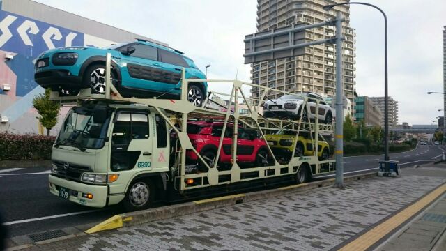 C４ＣＡＣＴＵＳ納車前点検中...