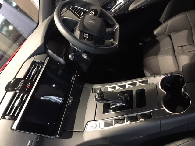 ＤＳ７　ＣＲＯＳＳＢＡＣＫ