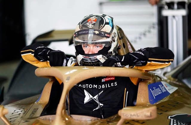 本日は定休日を頂戴しております。