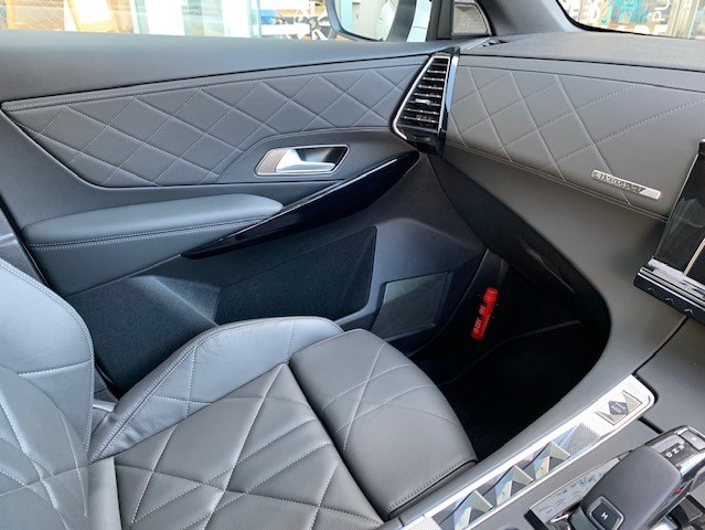 ＤＳ 7 ＣＲＯＳＳＢＡＣＫのＲＩＶＯＬＩインテリア