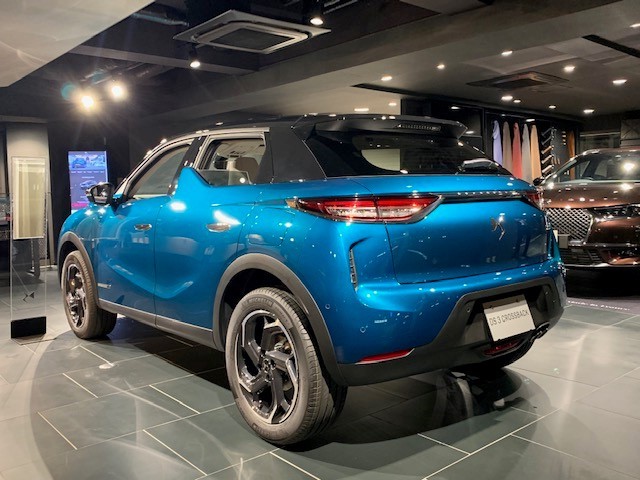 今日と明日、DS 3 CROSSBACKございます!!