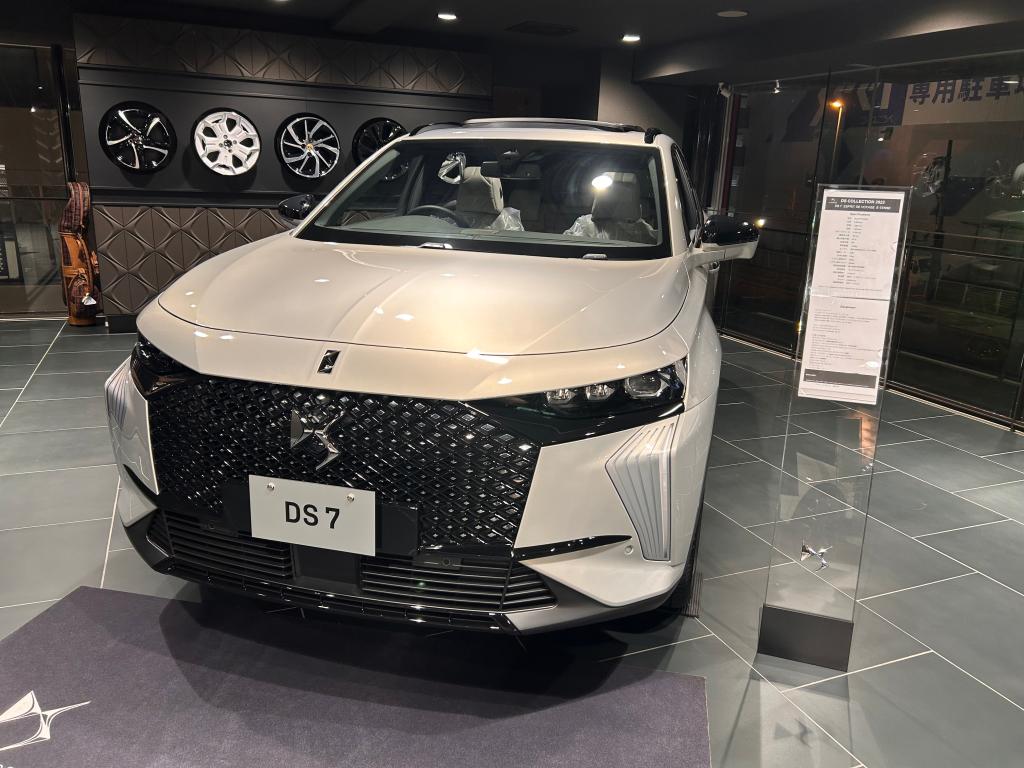 パリ ファッションウィーク