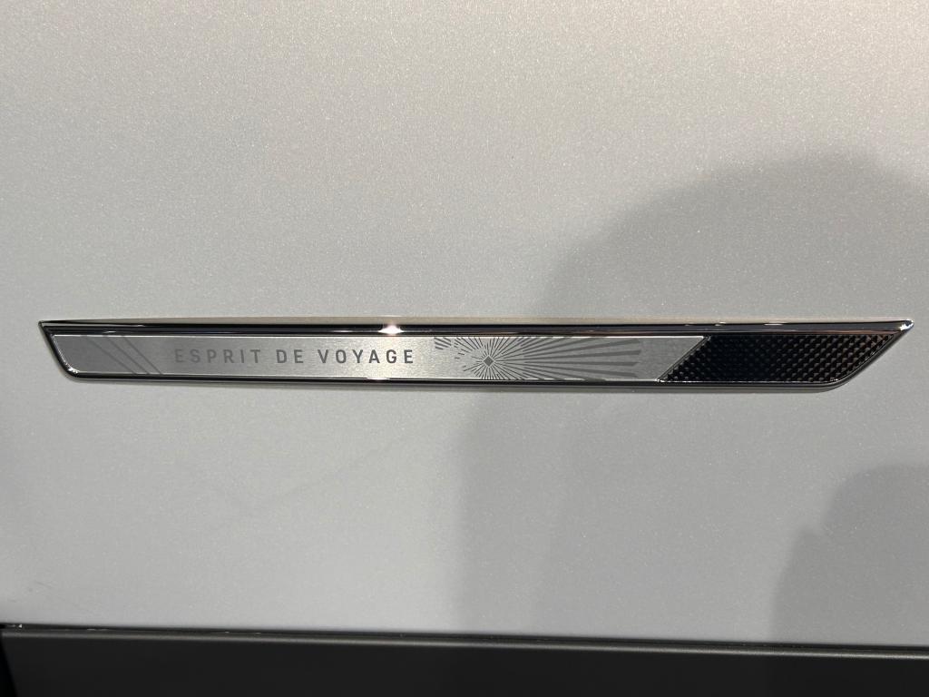 パリ ファッションウィーク