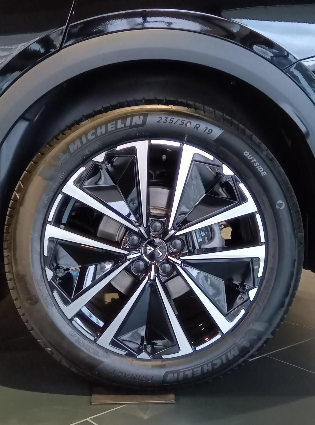 ホイールの名前