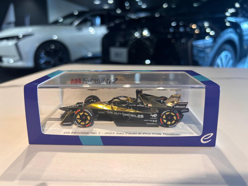 今週末は是非DS STORE神戸にお越しくださいませ！