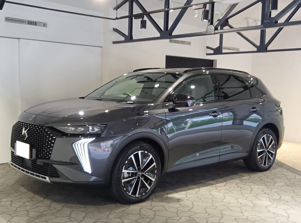 DS 7  ETOILE  お納車いたしました