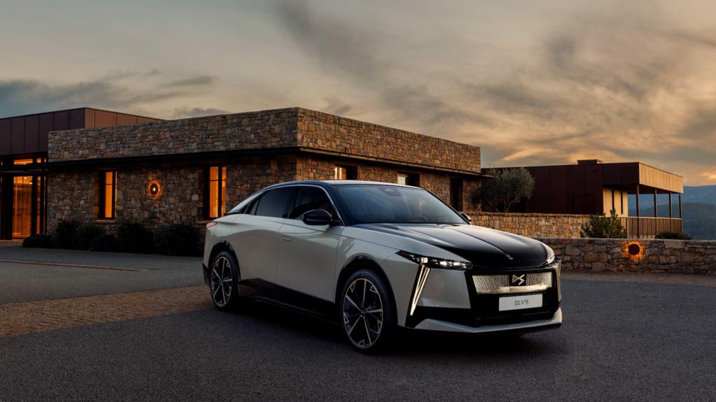 先行展示会を開催いたします