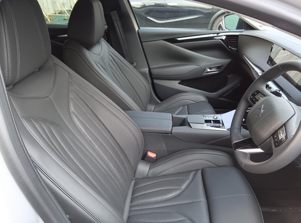 フロントシートベンチレーション で快適なドライブを