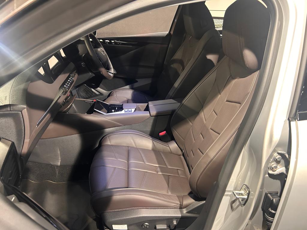 デビューフェア本日21日(月・祝)まで