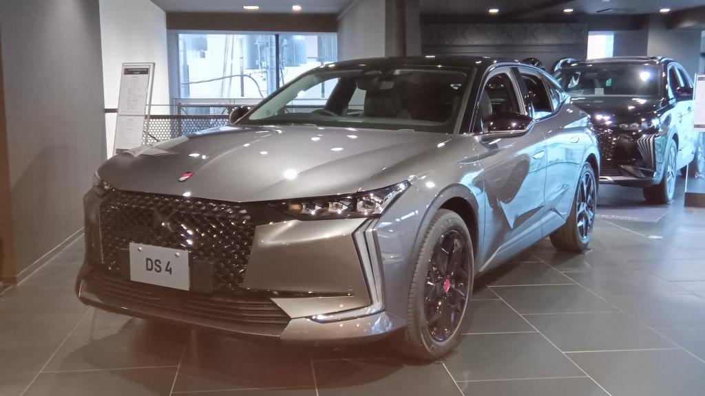 展示車入替ました。