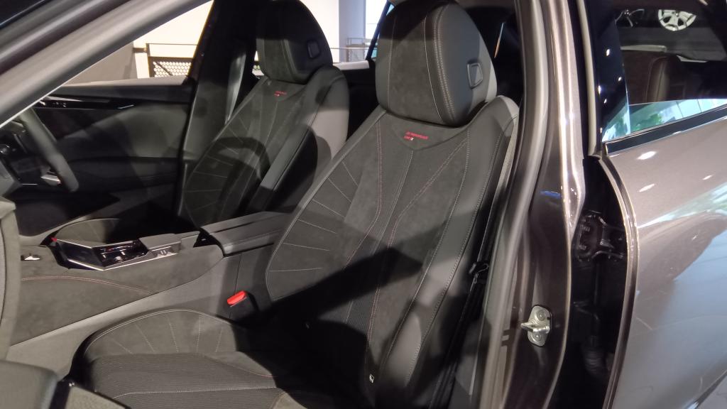 展示車入替ました。