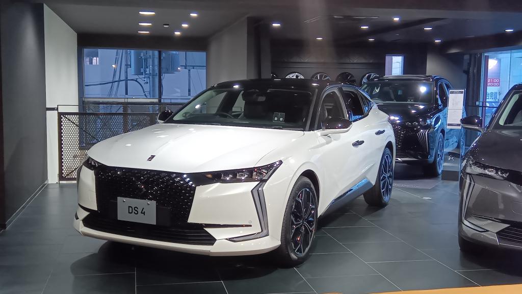 展示車入替ました。