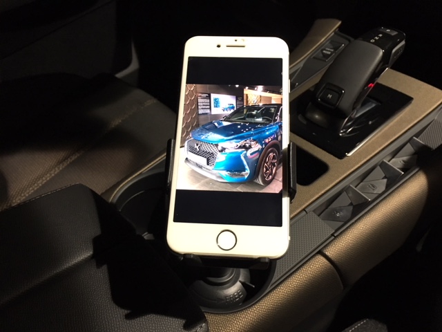 スマートフォンホルダー