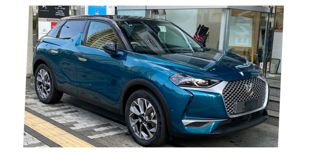 DS 3 CROSSBACK E-TENSE 入荷