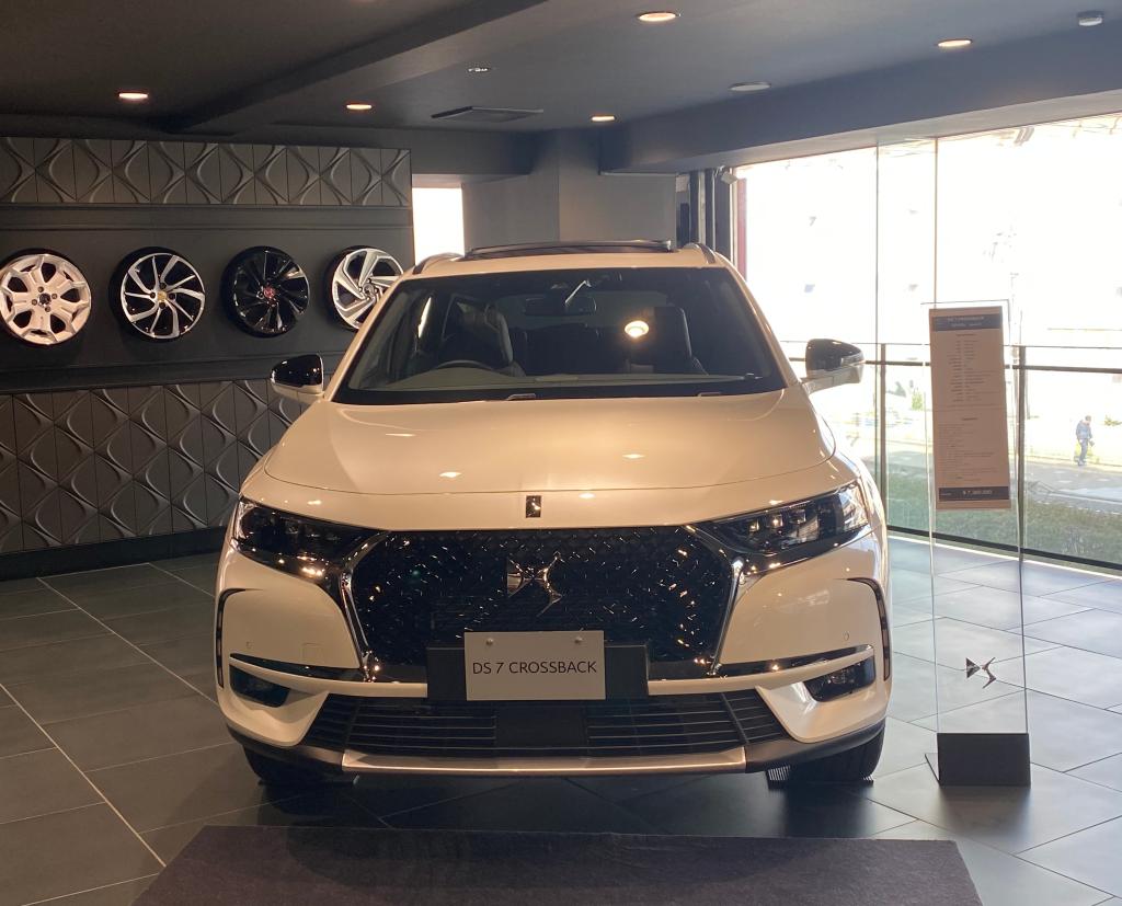 DS 7 CROSSBACK 【即納車】