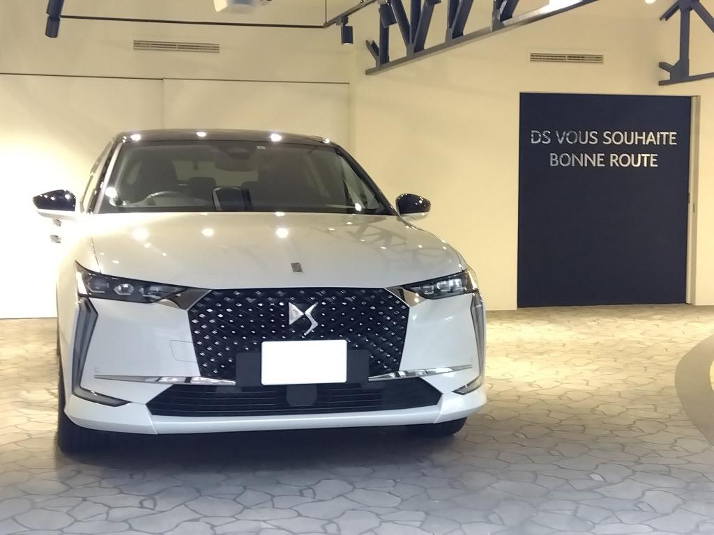 DS 4　お納車いたしました。