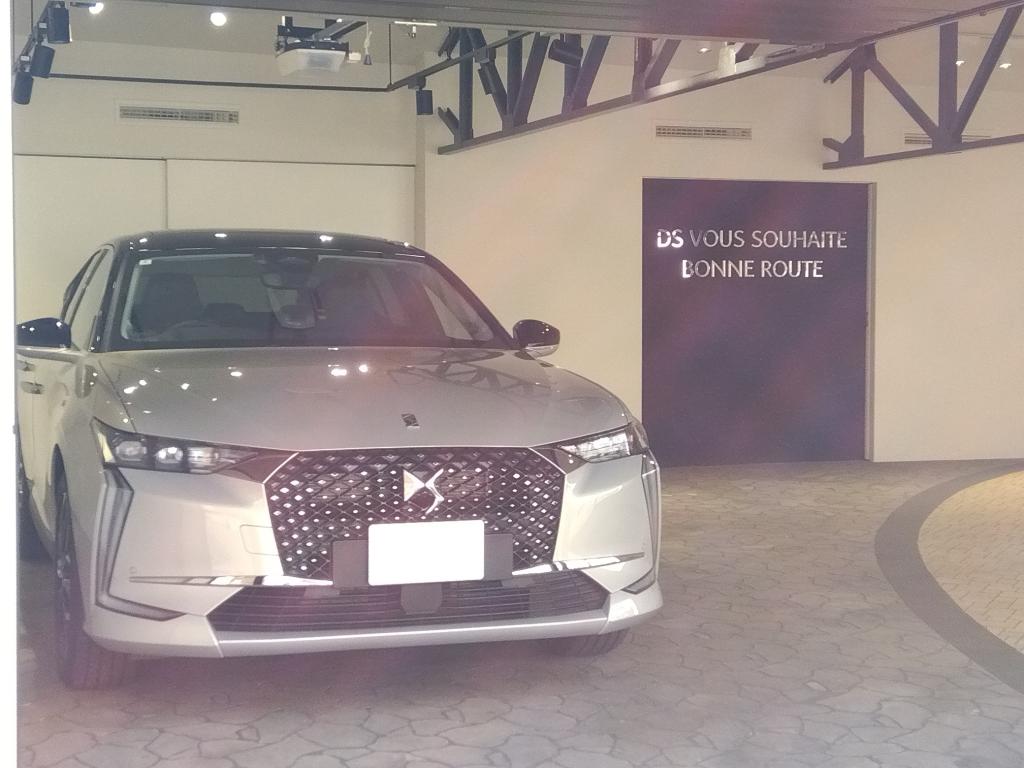 DS 4 E-TENSE お納車いたしました